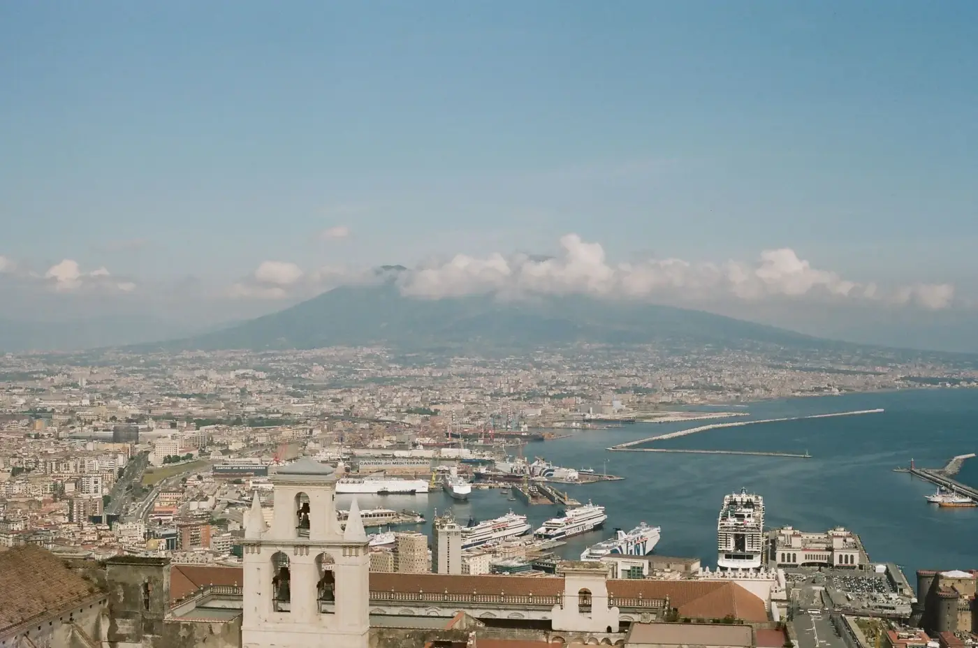 Panoramic aerial view of Naples and Mount Vesuvius on a clear day.